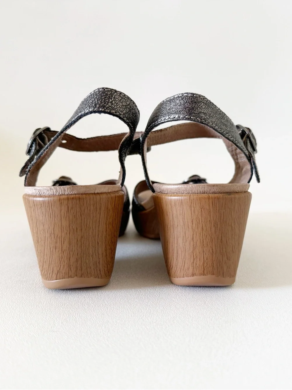Dansko Shoes Clogs Metallic Gray Slingback Sandal with Wood-Look Wedge 10
